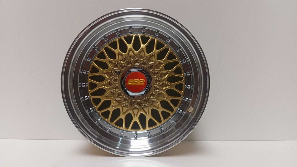 Conjunto 4 Jantes 15" 8x100/114.3 Multi-Marcas (JR135H_158X100/114)